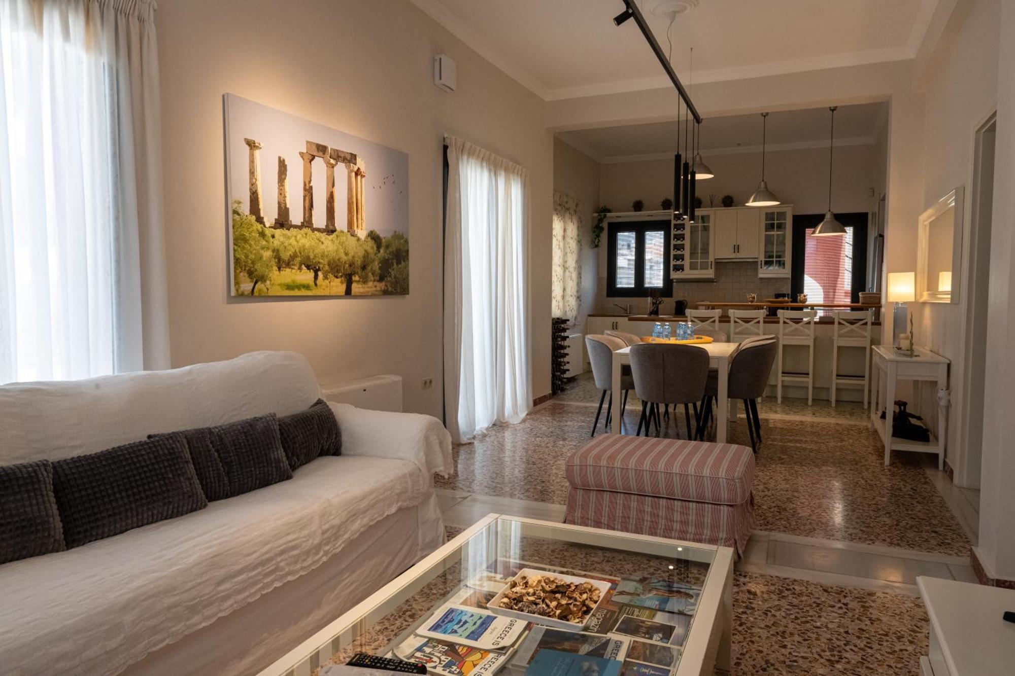 The Mansion - Kalamata Mediterranean Villas Extérieur photo