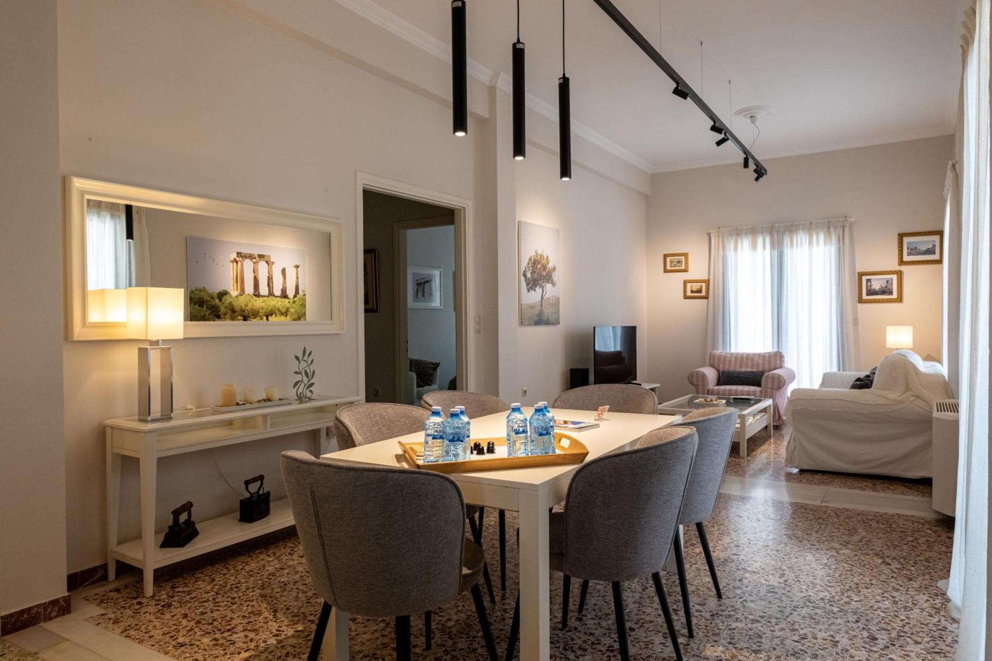 The Mansion - Kalamata Mediterranean Villas Extérieur photo