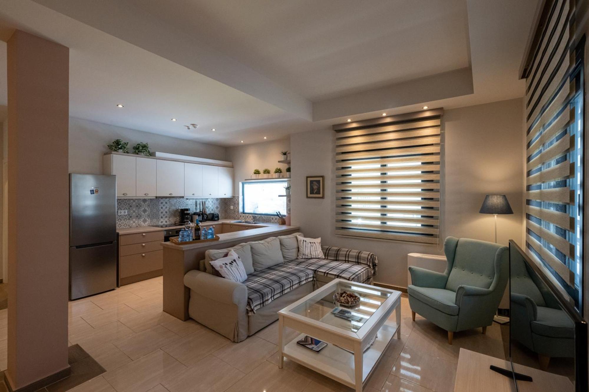 The Mansion - Kalamata Mediterranean Villas Extérieur photo
